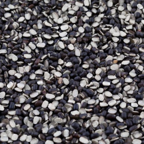 Split black urad dal